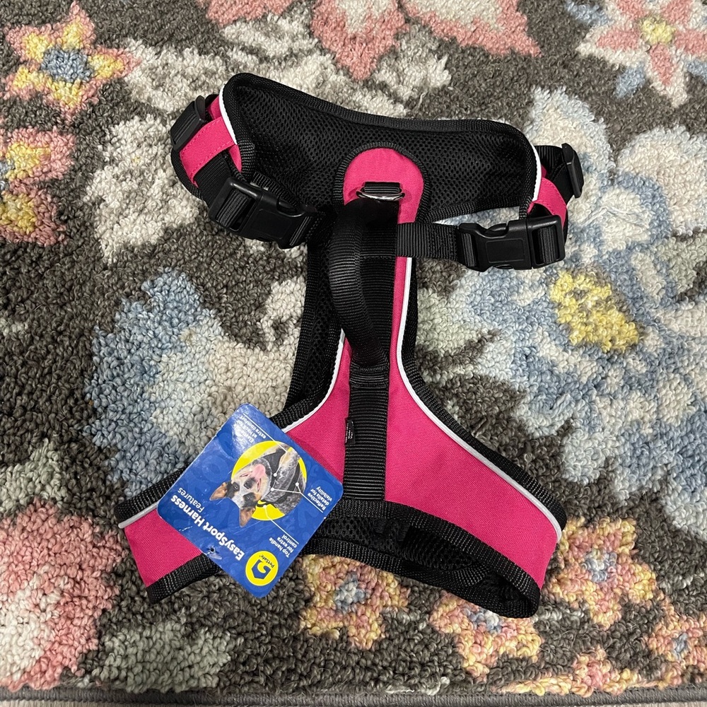 Petsafe Easysport Harness Size Medium New With Tags